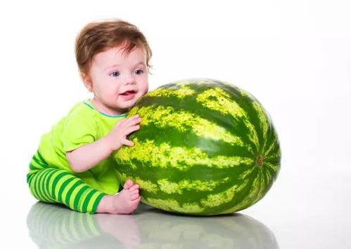 婴儿睡前吃瓜,宝宝睡前美味瓜食小记