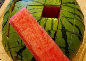 各地吃瓜姿势,一瓜在手，清凉一夏