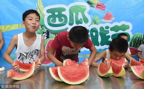清凉吃瓜群众,吃瓜群众畅享清凉生活